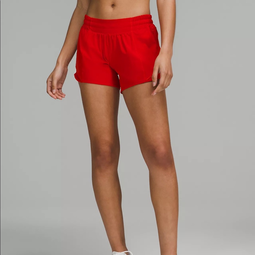 Lululemon Hotty Hot Short 4”